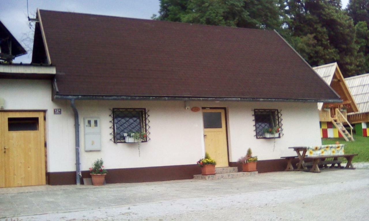 Apartma Pr' Vok * Lesce (Upper Carniola)